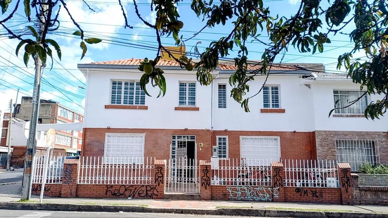 Apartasuites Manzini Appartement Bogotá